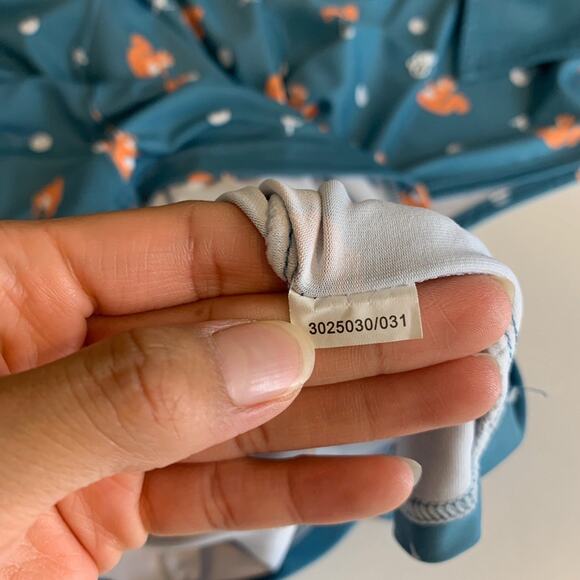 Tipsy Elves Polo Shirt Womens XL Extra Large Squirrel Playing Golf Sleeveless - Picture 8 of 10